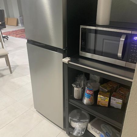 Stylish Basement Studio In Central El Paso - Very Spacious Exteriör bild
